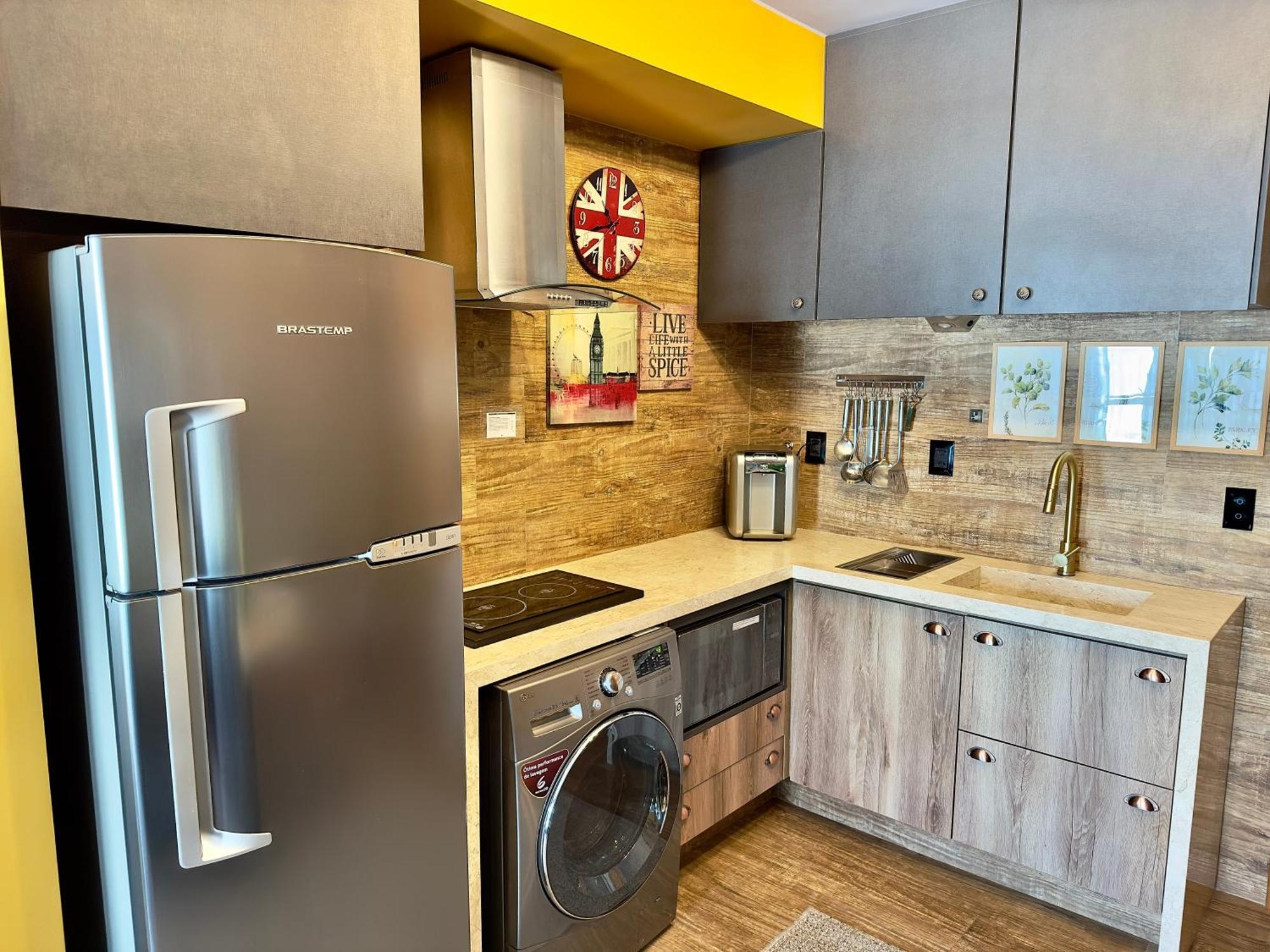 Ed Saint Moritz, Flat Com Garagem 01, Shn No Coracao De Brasilia Διαμέρισμα Εξωτερικό φωτογραφία